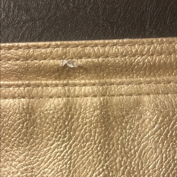 Loungefly Studded Black Sugar Skull Trifold Wallet - Picture 9 of 9